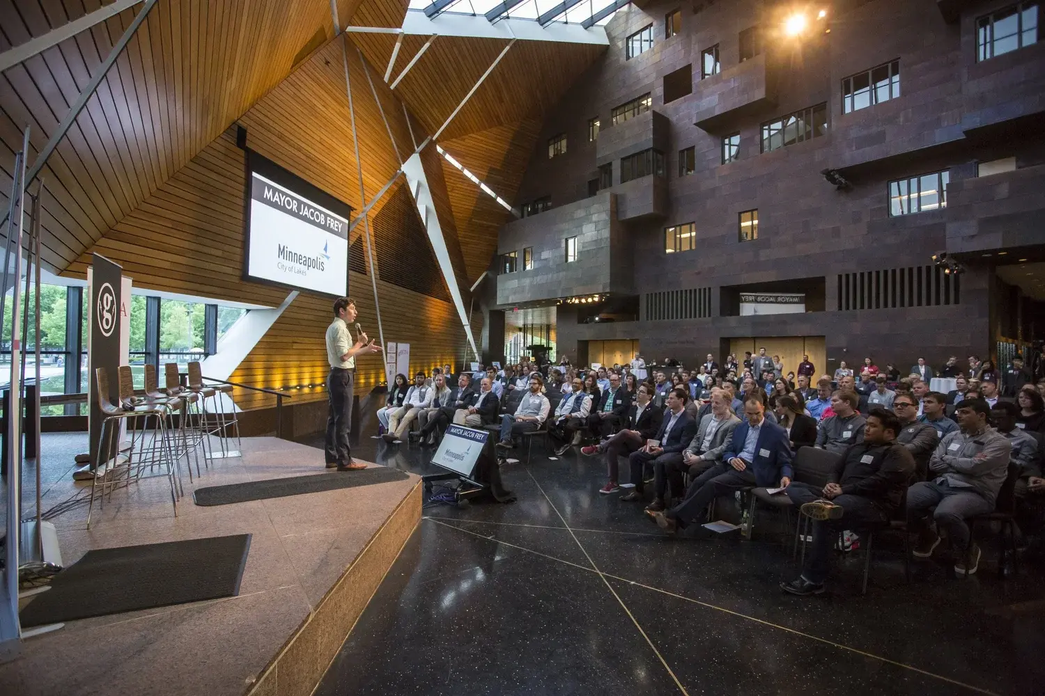 LiveBETA medtech accelerator cohort group photo, Spring 2018