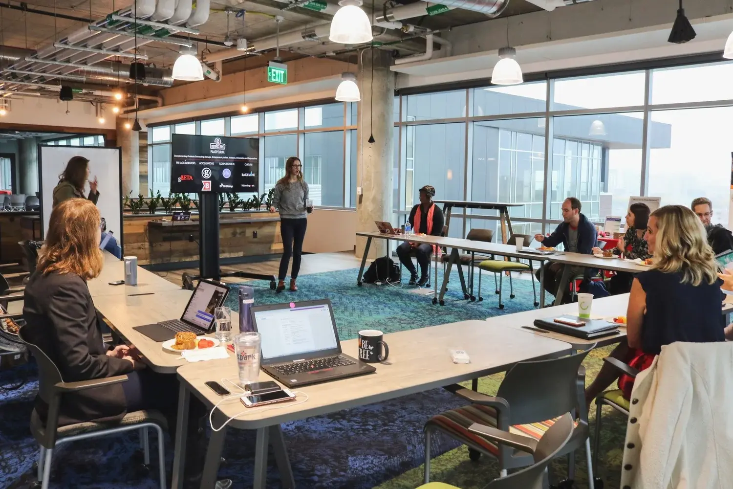 gener8tor accelerator program participants and team at a cohort event